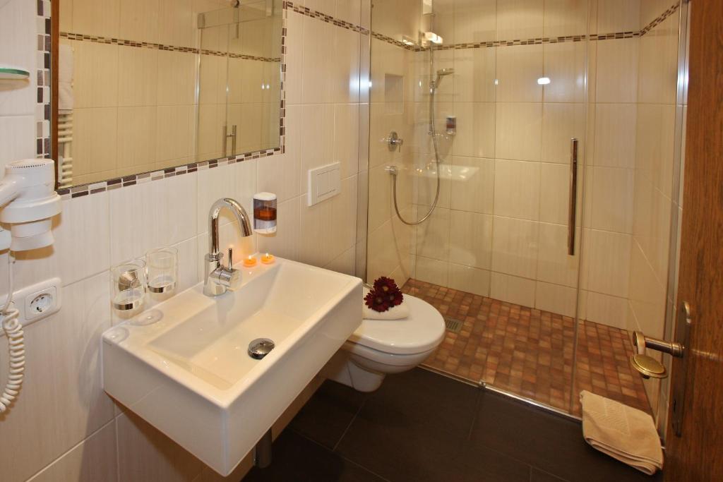 Apart Tuxertal Finkenberg Bilik gambar